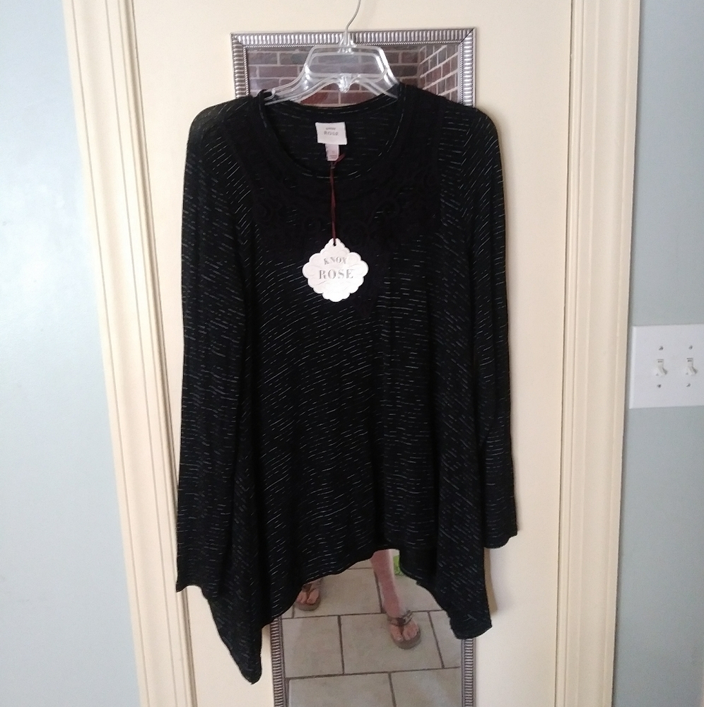 NWT Knox Rose Tunic Shirt Small